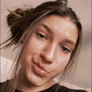 Meet your Posher, Kylie